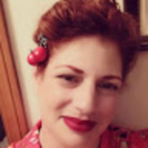 Meet your Posher, Elizabeth